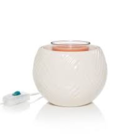Yankee Candle Scenterpiece Mia Wax Melt Warmer plus 4 wax pods - Picture 1 of 6